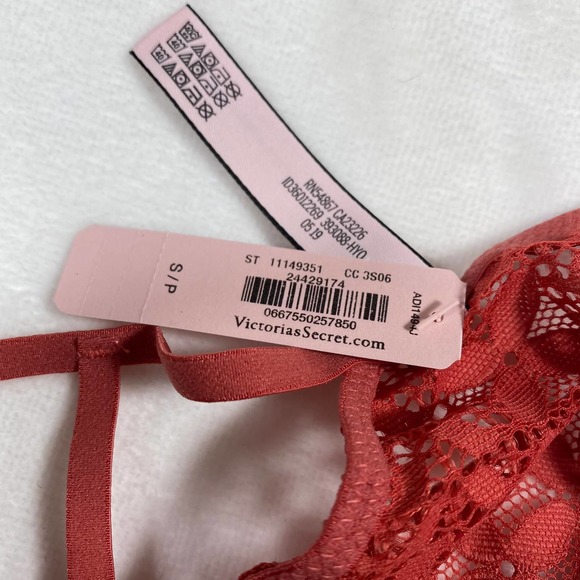 Victoria's Secret Woman's Dream Angels Cheekini/Tanga Eyelet Pantie Sz S - Picture 6 of 6